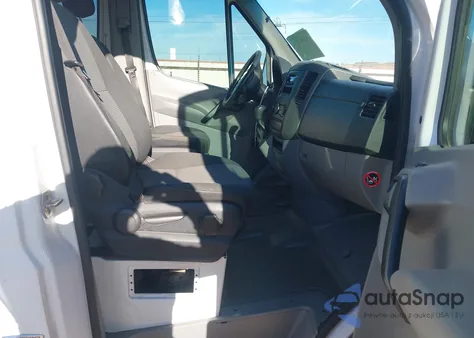 2013 Mercedes-Benz Sprinter 2500 Normal Roof из США, поврежденный, VIN WD4PE7CC8D5740215